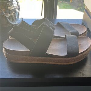 Elegant Black Espadrille Sandals